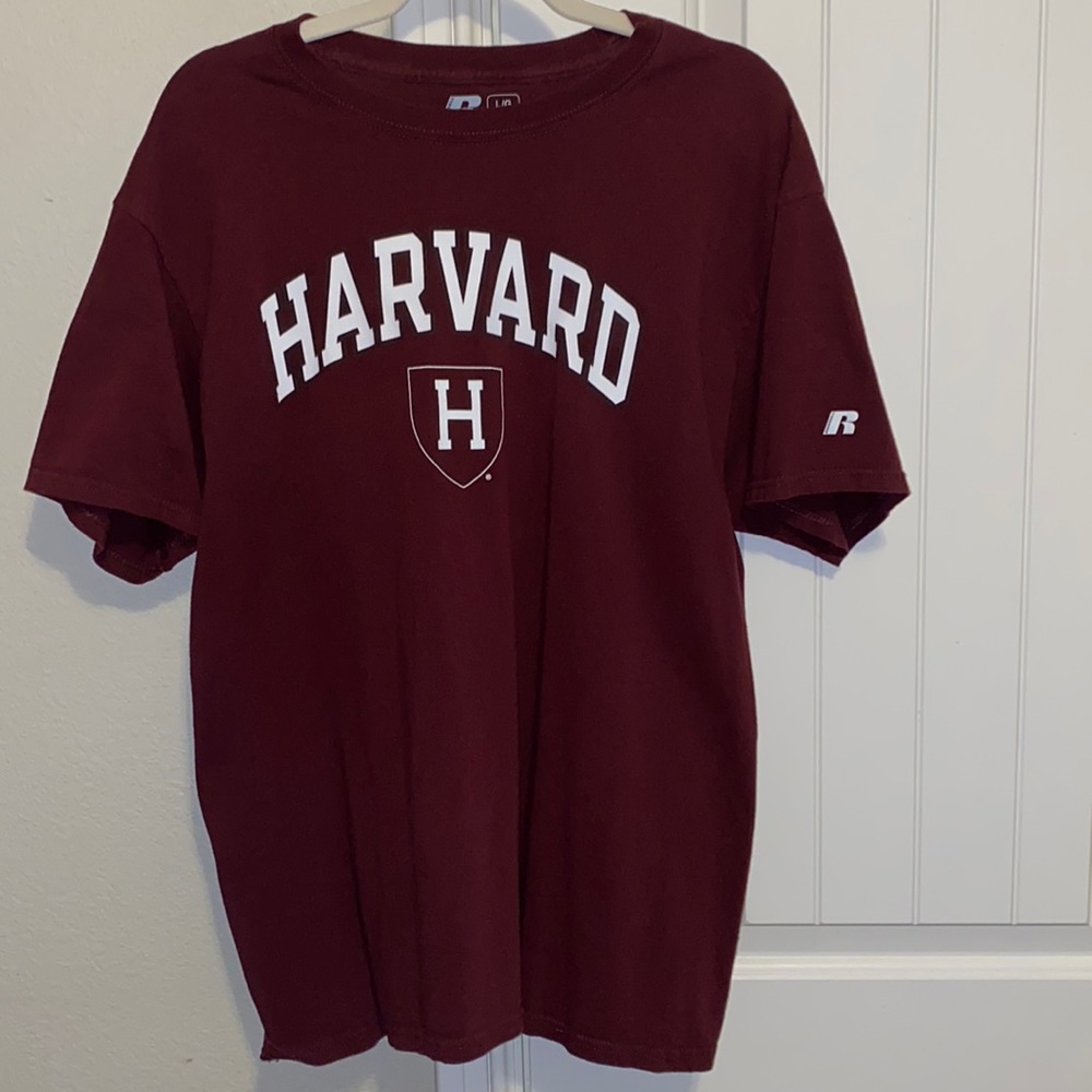Harvard T-shirt
